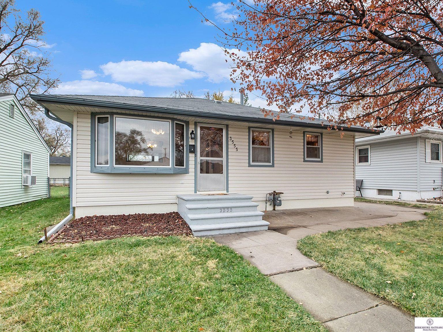 3555 3rd Ave, Council Bluffs, IA 51501 Zillow