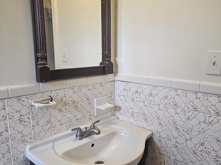 2772 Iverson St #81 — Photo 10