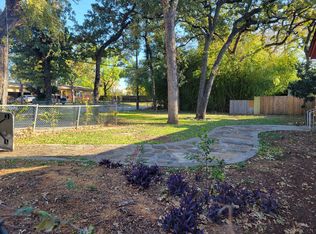 (Undisclosed Address), Fort Worth, TX 76103