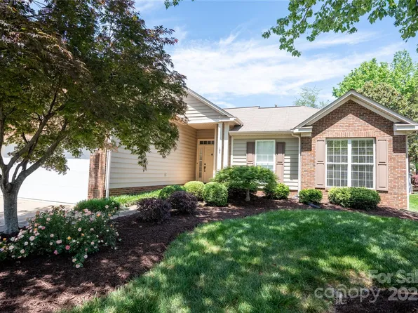 134 Walmsley Pl, Mooresville, NC 28117