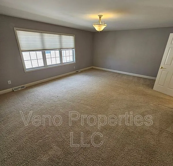 5 Brighton Ct — Photo 19
