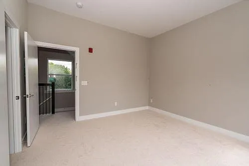950 Westmere Ave — Photo 5