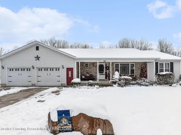 3073 N Stewart Rd, Charlotte, MI 48813