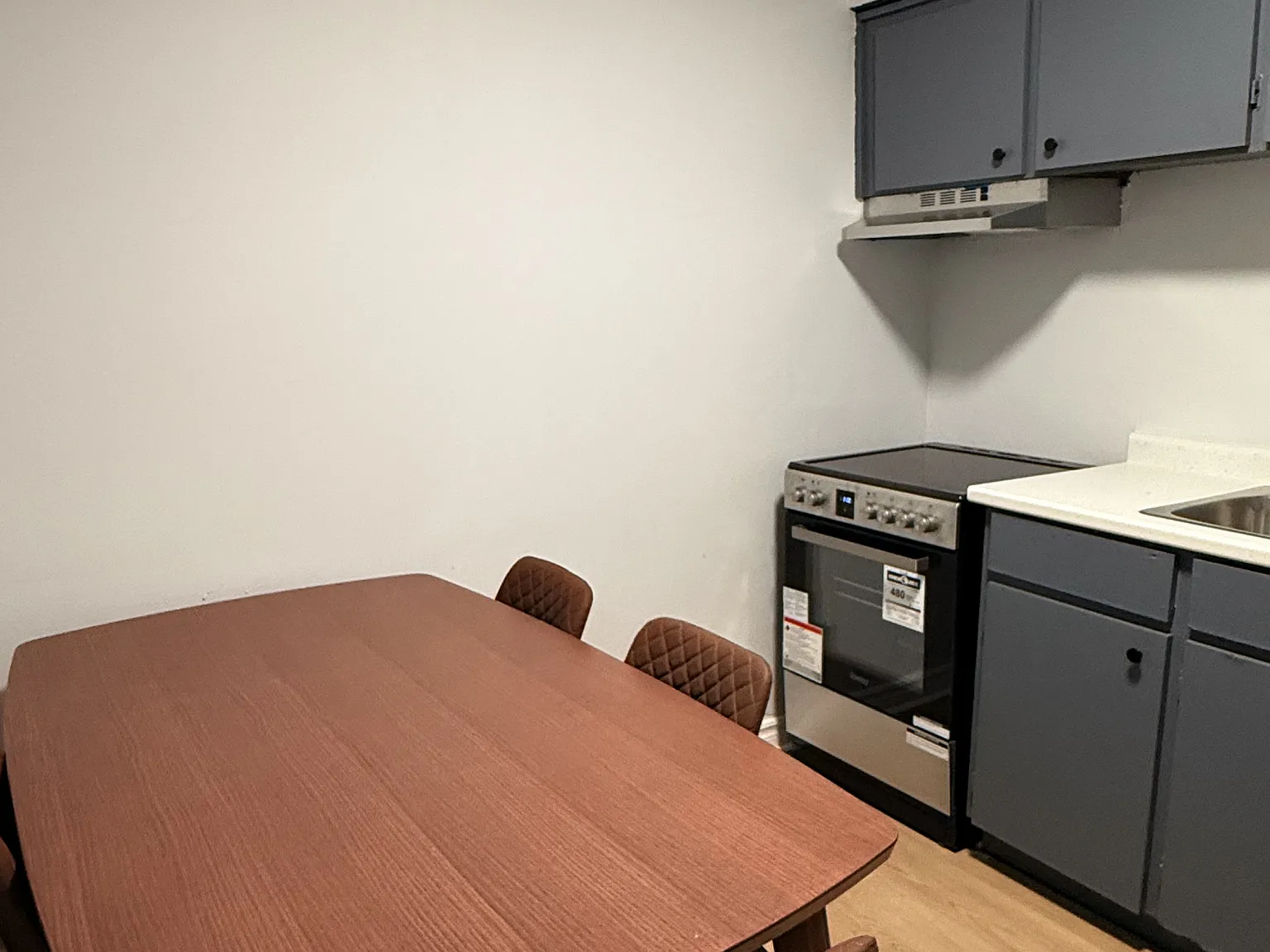 2 bed, $1,600 — Photo 2