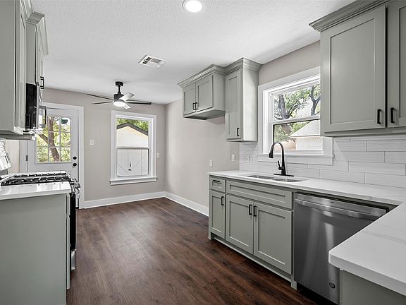 2nd image of 3720 N 25th St