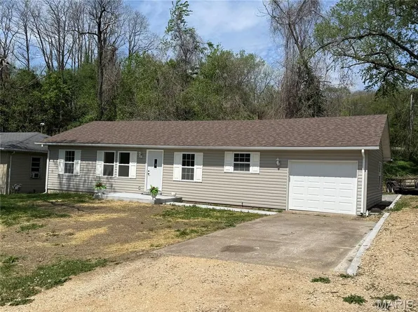 407 Howard St, Clarksville, MO 63336