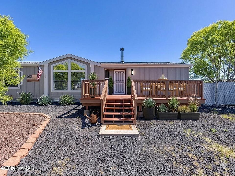 1st image of 2077 Andelyn Ct