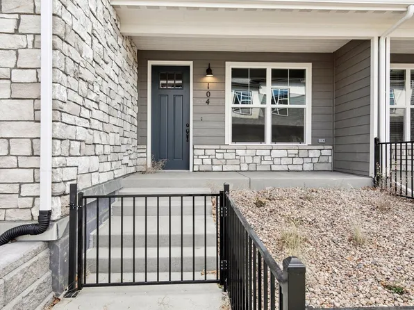 410 High Point Dr #B-104, Longmont, CO 80504