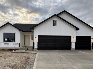 3025 Myron St, Norwalk, IA 50211