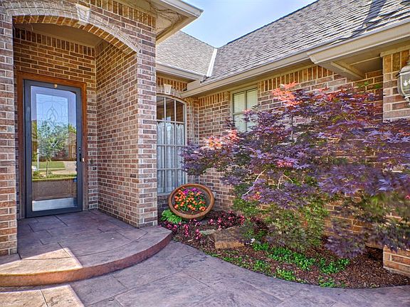2nd image of 3328 Stone Brook Ct