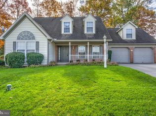 181 Fairway Dr, Denver, PA 17517