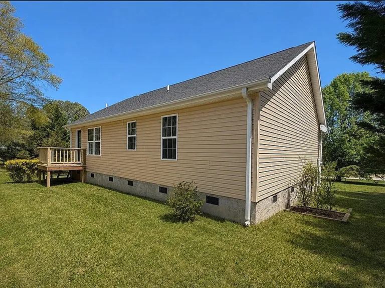 1164 Bert Moorhead Rd — Photo 12