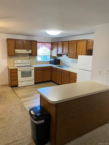 124 Chelsea Ave Photo 1