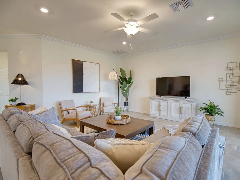 10046 Crooked Creek Dr #202 — Photo 17