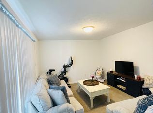 1337 Riddle Ave APT 5, Morgantown, WV 26505