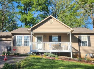 4404 Schubert Rd, Knoxville, TN 37912