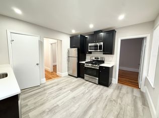 71 Saxton St #1R, Dorchester, MA 02125