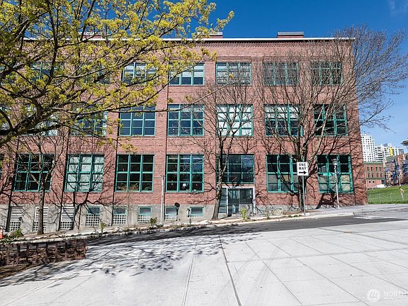 2nd image of 66 Bell Street #35