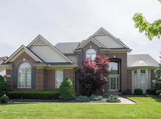 48391 Inveraray Rd, Canton, MI 48188