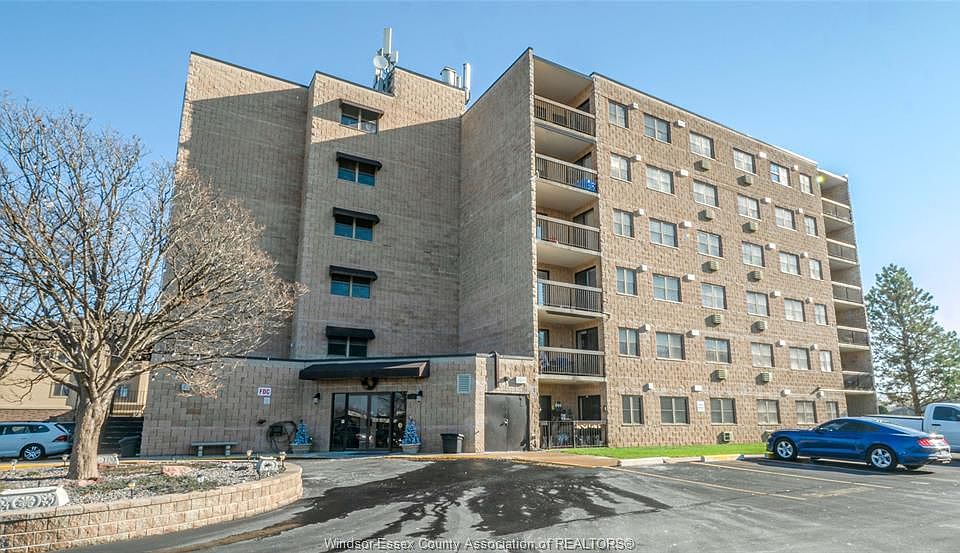 1st image of 1905 Normandy St #403
