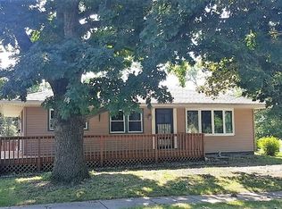 130 W Iowa St, Spring Valley, IL 61362