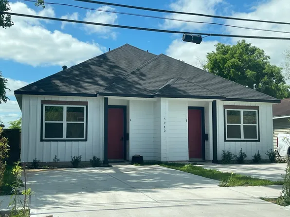 3940 Davenport St, Houston, TX 77051