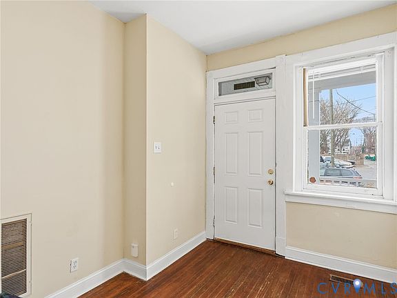 3rd image of 100 S Shields Ave