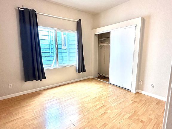 3rd image of 432 Capitol Ave