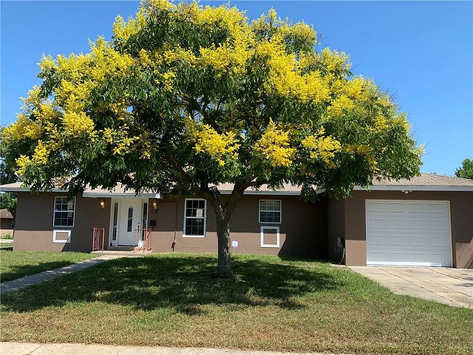 1st image of 2812 English Dr