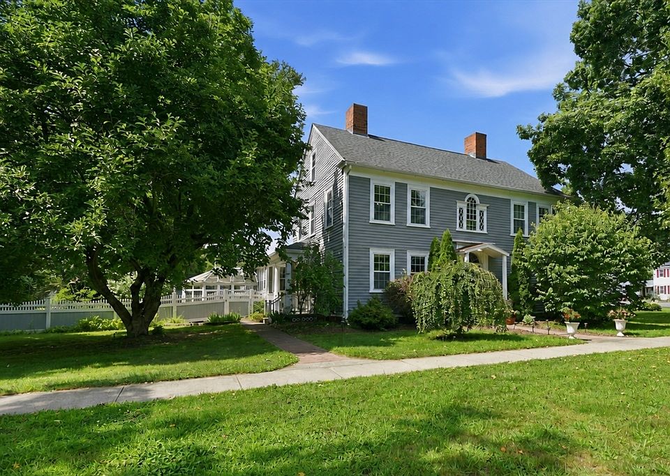1st image of 724-726 Main St