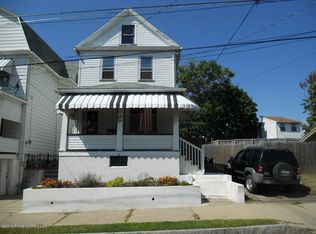61 Seneca St, Wilkes Barre, PA 18702