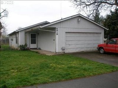 6818 SE Center St, Portland, OR, 97206