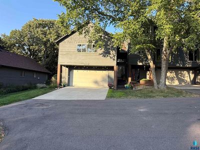 1717 N Tahoe Trl, Sioux Falls, SD, 57110