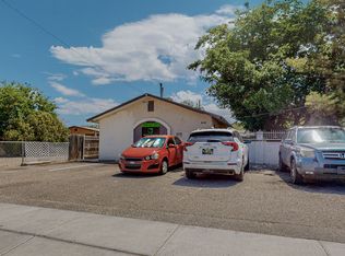 616 Alcazar St SE, Albuquerque, NM 87108