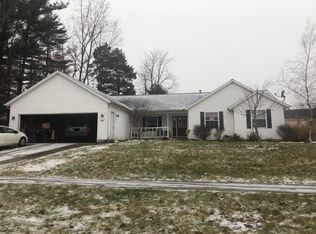 411 Rogue River View Dr NE, Rockford, MI