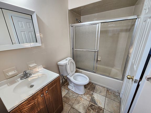 Common Bathroom