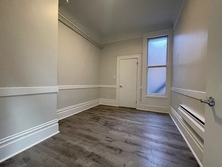 1430 Stockton St — Photo 21