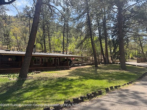 2nd image of 108 Paradise Canyon Dr