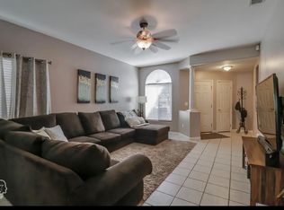 6717 Pompadour Ct, Bakersfield, CA 93312