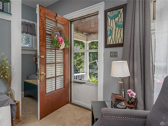 2nd image of 1125 Arbor Ave