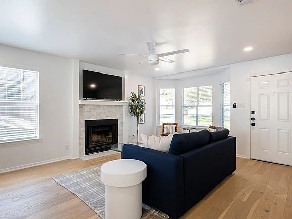 5th image of 2101 Kirksey Dr #B