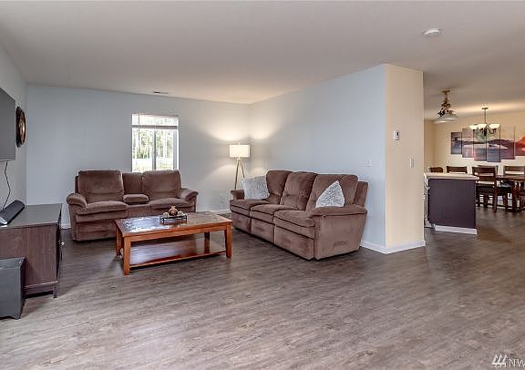5th image of 19926 97th Av Ct E