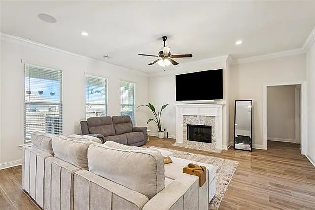 44219 Kendalwood Dr — Photo 4