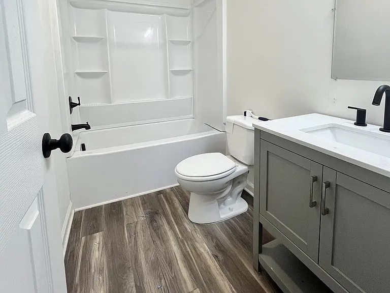 183 Campbell St #200 — Photo 6