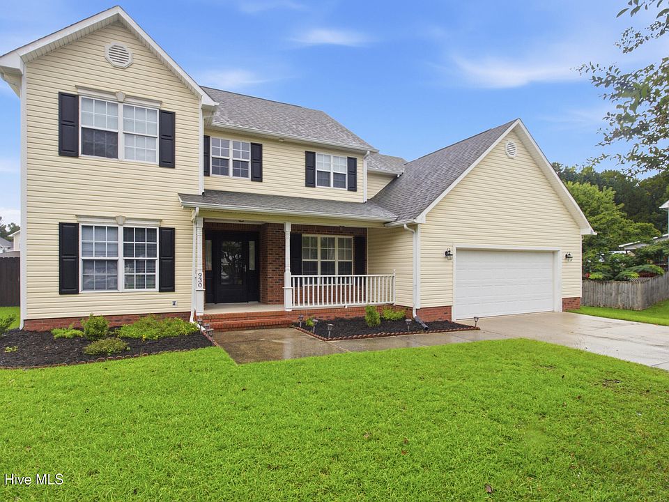 1st image of 930 Commons Drive N