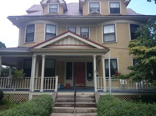 255 Saint Paul St #2, Brookline, MA 02446