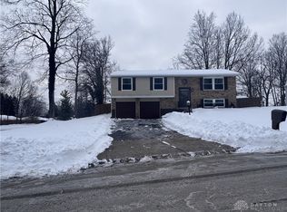 4336 Linchmere Dr, Dayton, OH 45415