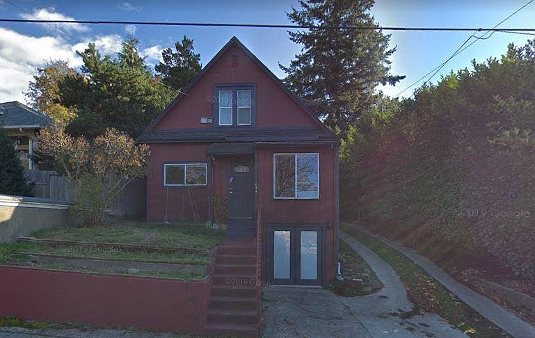 1st image of 644 Pleasant Ave #1/2