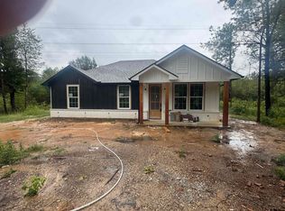 620 S Railroad St, Troup, TX 75789