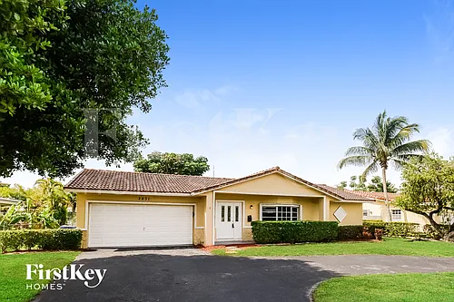 3631 NW 108th Dr Photo 1
